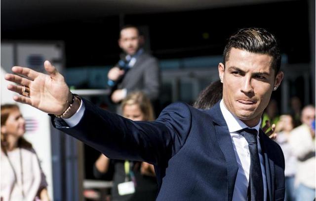 打入制胜球，达尼洛成历史首位两夺欧冠+两夺解放者杯的球员