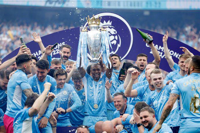 哈登近五战场均38+7+7，比肩詹姆斯成历史第二人