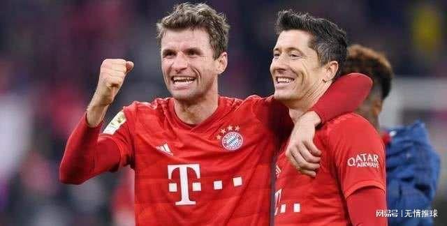 足球比赛中如何保持体能？（如何在足球比赛中维持体能？）