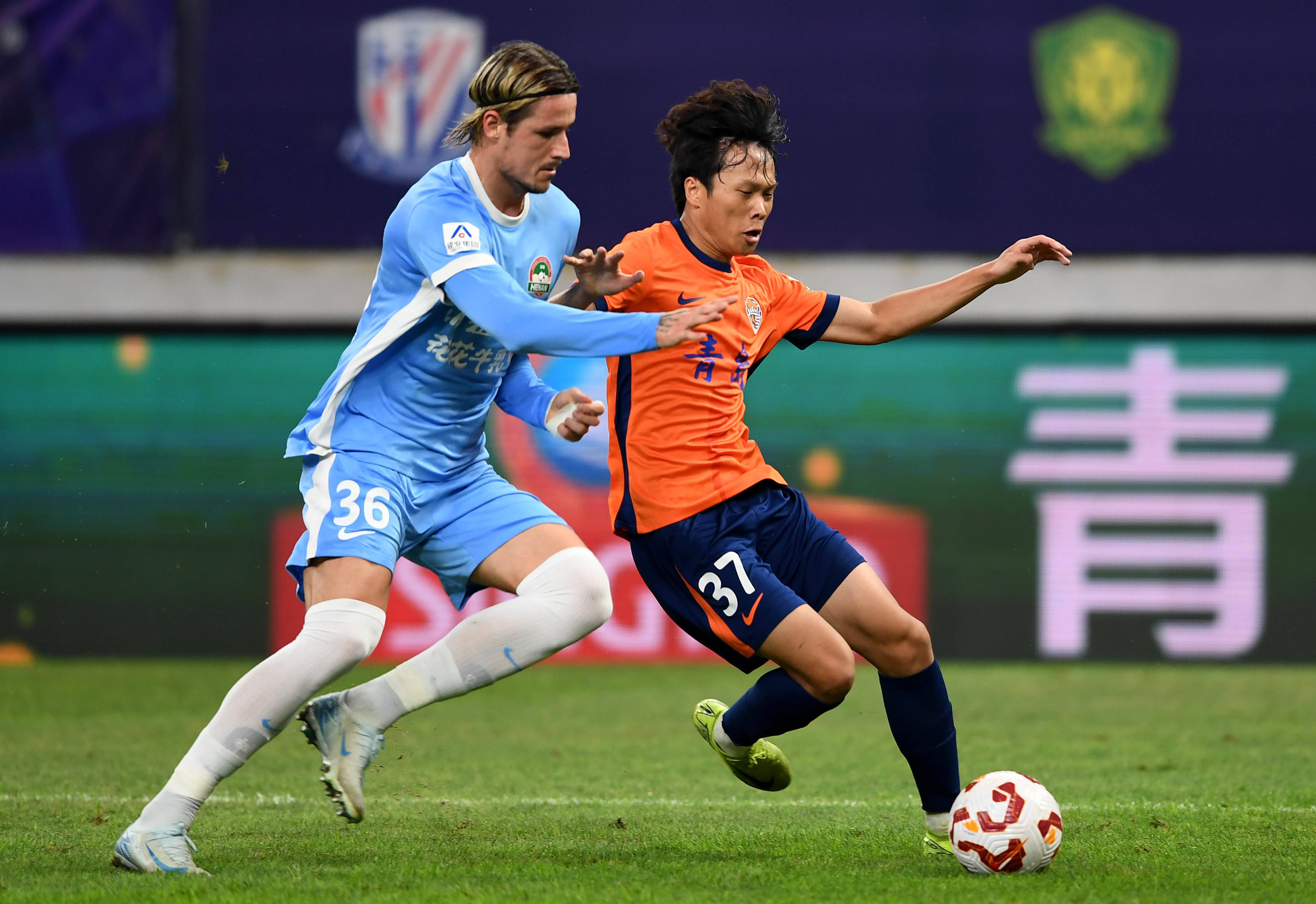 山东男篮选对了，连续2场比赛全队第一，中国男篮会有他一席之地吗