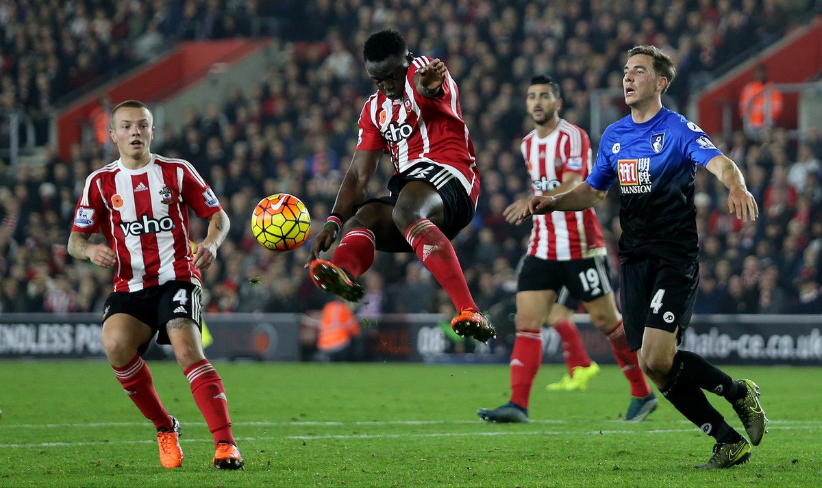 中场核心助攻连续上升，带动全队