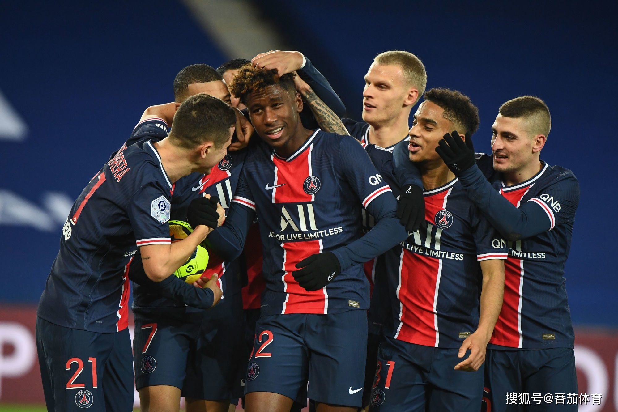 英超球员专访：凯恩谈赛季目标,