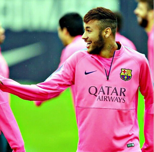 足球装备网：科技巨头甲骨文公司有望成为切尔西胸前广告赞助商