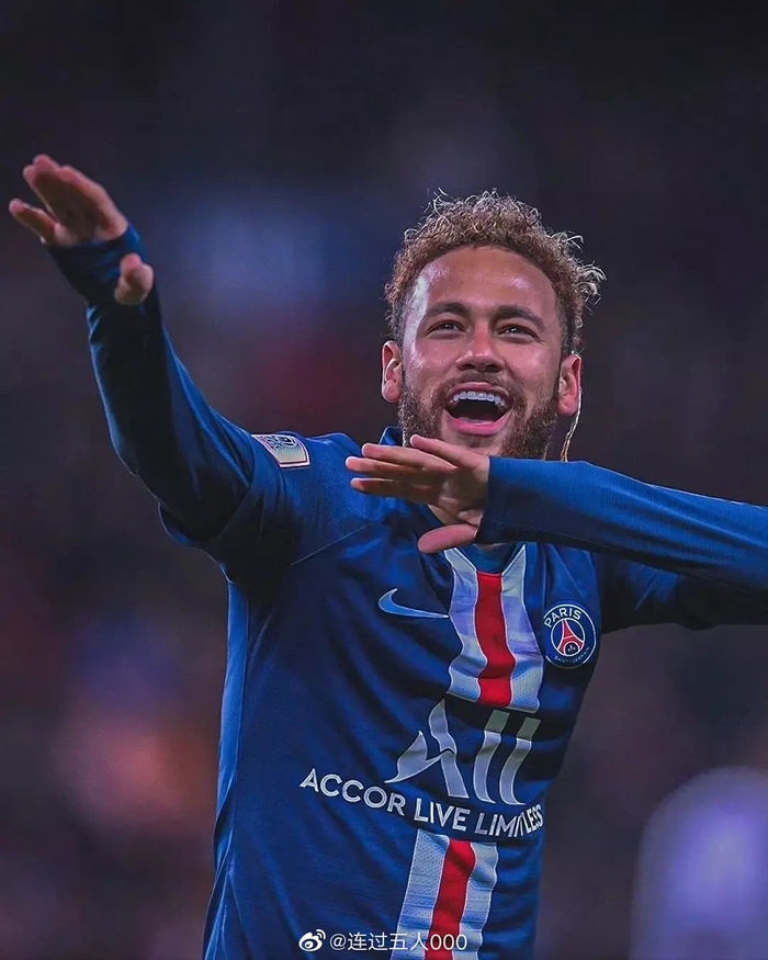 米体：路易斯-恩里克表现欠佳，没把握住这次宝贵的首发机会