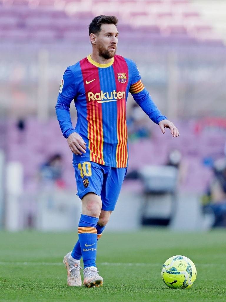 阿尔特塔：能得到梅西的认可非常高兴，会争取与球队完成续约（阿尔特塔：获梅西认可倍感欣喜，将力争与球队完成续约）