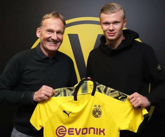 单场比赛参与5球，23岁的奥利塞打破拜仁两项纪录（23岁奥利塞单场造5球，刷新拜仁两项纪录）