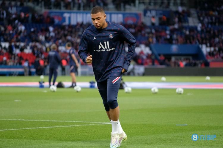 顶替贾秀全，吉林日报：前国脚李尧出任长春大众卓越女足主帅