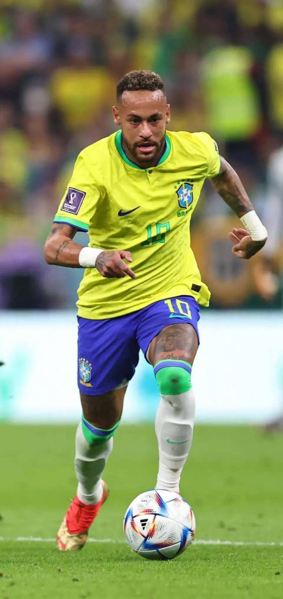 0-2不敌药厂，曼城欧冠主场对德国球队13连胜遭终结