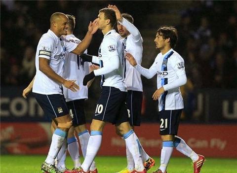 世界足球又一巨星宣布退役