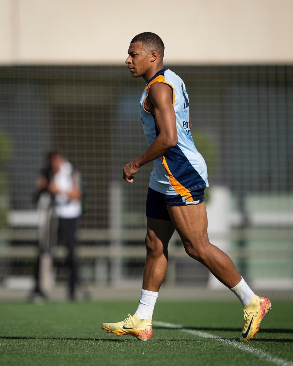 西媒：马竞球员希门尼斯和巴埃纳进入康复最后阶段（西媒称：马竞二将希门尼斯、巴埃纳康复接近尾声）