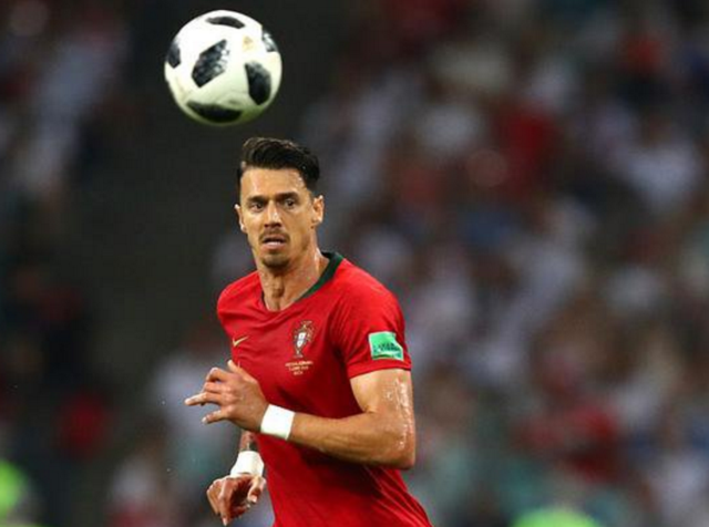 高天意：申花今年丢冠没去年遗憾，球队问题需全员年底总结（高天意称申花今年丢冠遗憾不及去年，球队问题需全队年末复盘）